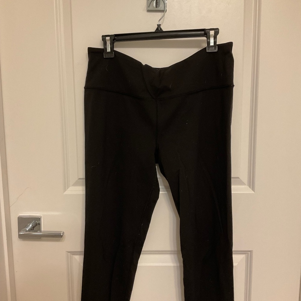 Victoria’s Secret black leggings